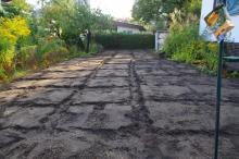 Links erwarte ich die "blühende Landschaft", in der Mitte die Mössinger und rechts den Wildbienensaum